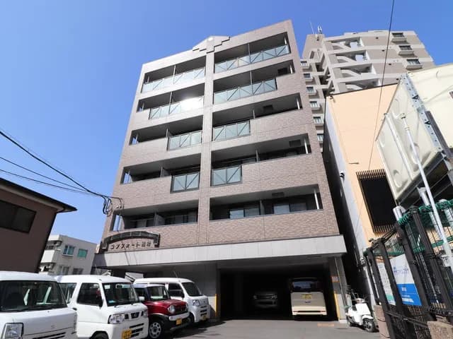 Monthly Fukuoka Ohori 52 — photo 1