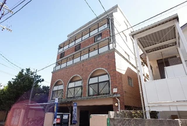 Monthly Fukuoka Nishijin 14 — photo 1
