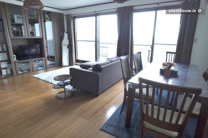 NSJ fukuokasharehouse — NSJ fukuokasharehouse #Main Room — photo 3