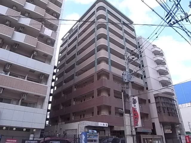 Monthly Fukuoka Hakata 23 — photo 1